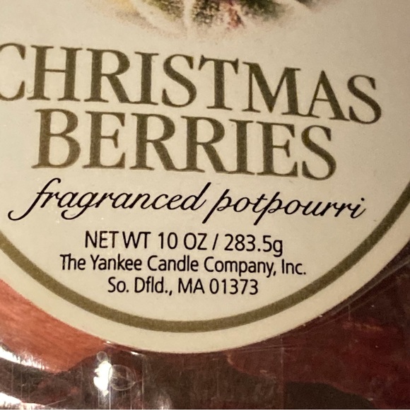 Yankee Candle Christmas Berries Potpourri 10 Oz New Old Stock - Picture 7 of 14